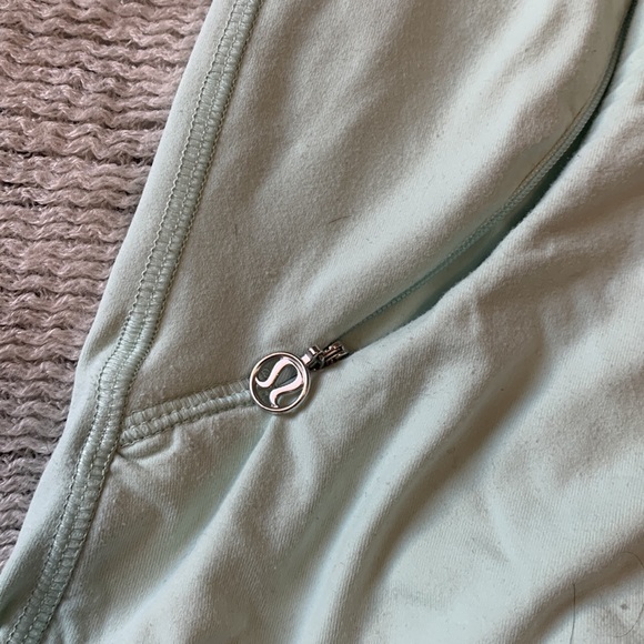 Pump it up Jacket - Picture 3 of 4